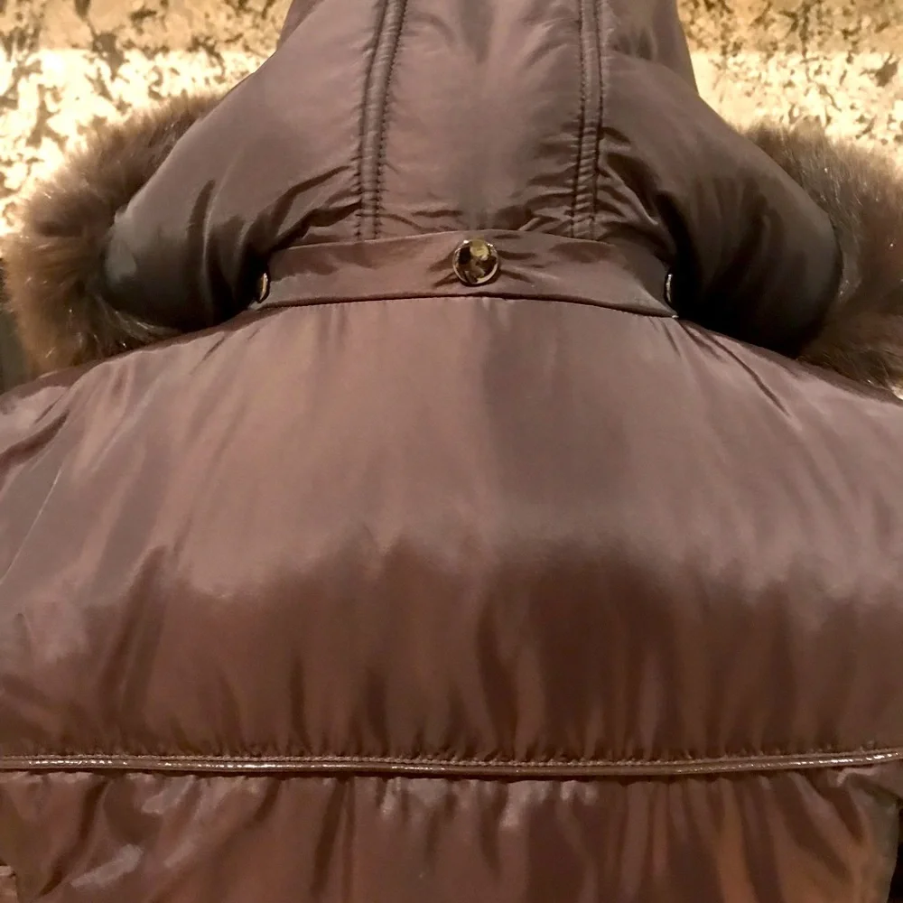 ❤️ VIA SPIGA PUFFER COAT Beautiful Deep Brown **Reasonable Offers Welcome - Picture 6 of 9